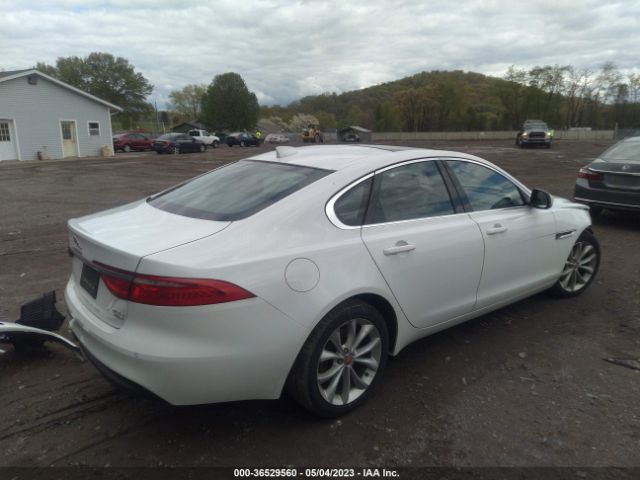 SAJBJ4BN7HCY42626 Jaguar Xf 20d Premium