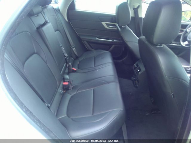 SAJBJ4BN7HCY42626 Jaguar Xf 20d Premium