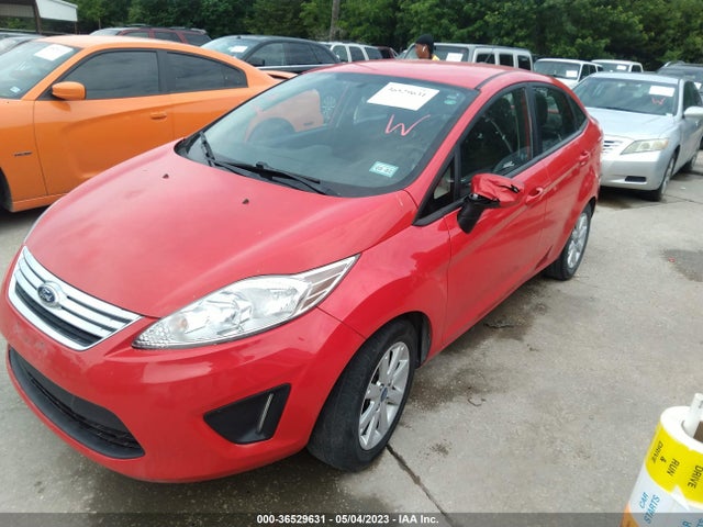 36529631 :رقم المزاد ، 3FADP4BJ0DM173133 vin ، 2013 Ford Fiesta Se مزاد بيع
