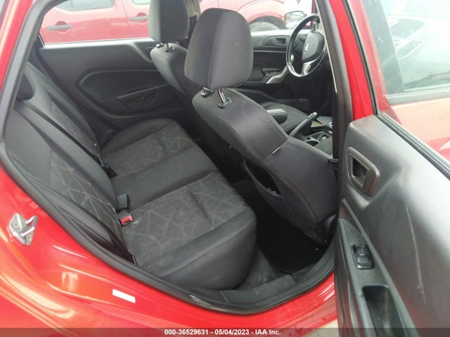 36529631 :رقم المزاد ، 3FADP4BJ0DM173133 vin ، 2013 Ford Fiesta Se مزاد بيع