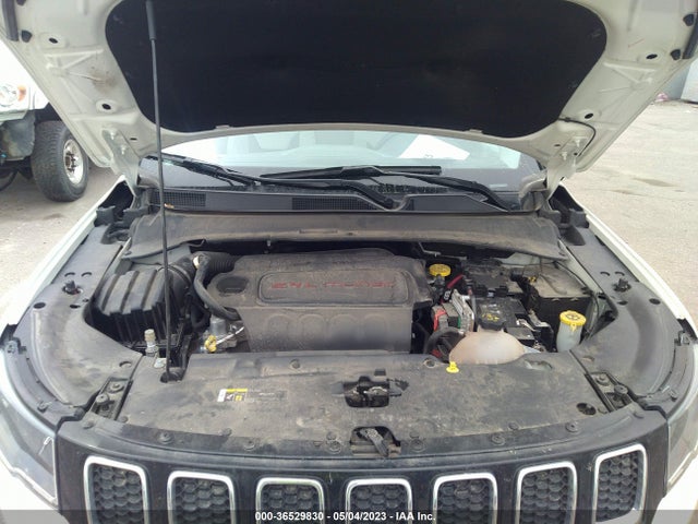 3C4NJDCB2JT146699 Jeep Compass Limited