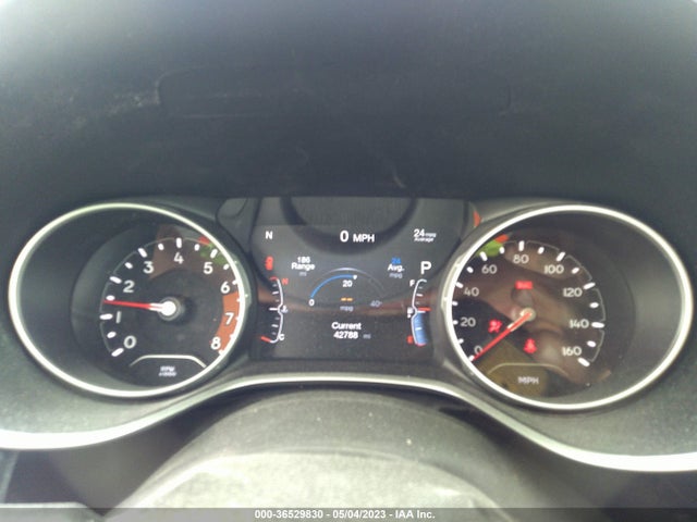 3C4NJDCB2JT146699 Jeep Compass Limited