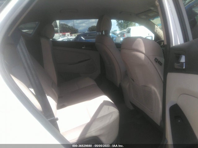 Hyundai TUCSON SE 2017 KM8J23A4XHU512687 Image 8