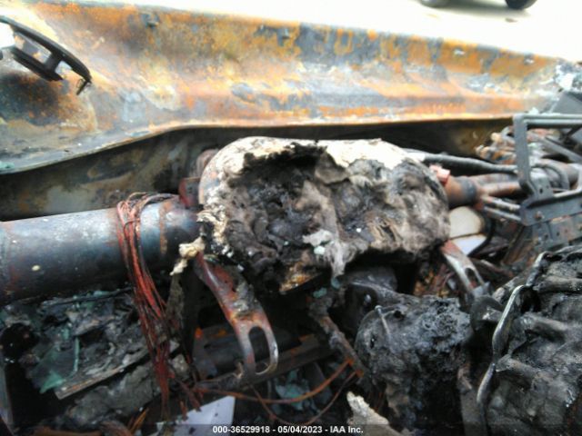 1C4PJLCB3JD543055 Jeep Cherokee Latitude