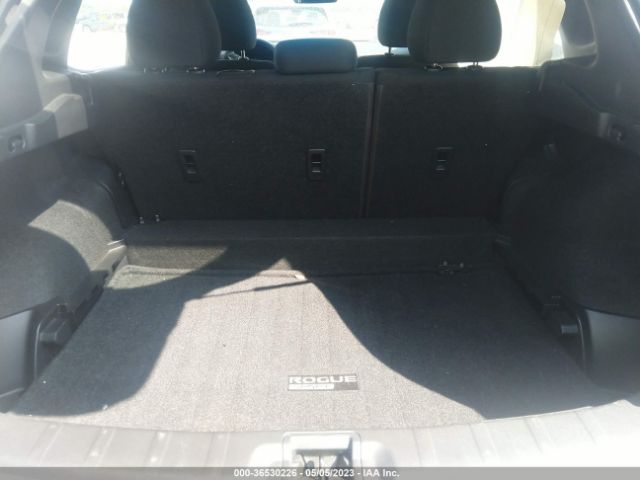 JN1BJ1AV7MW316619 Nissan Rogue Sport S
