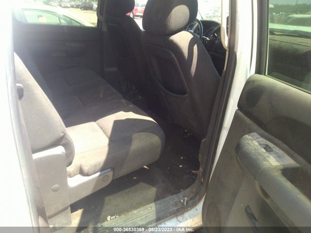 2011 CHEVROLET SILVERADO 1500 LT VIN: 3GCPCSE05BG330774