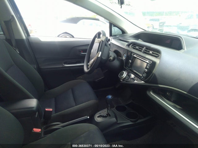 Toyota Prius C One/two/three/four 2016 JTDKDTB32G1120960 Image 6