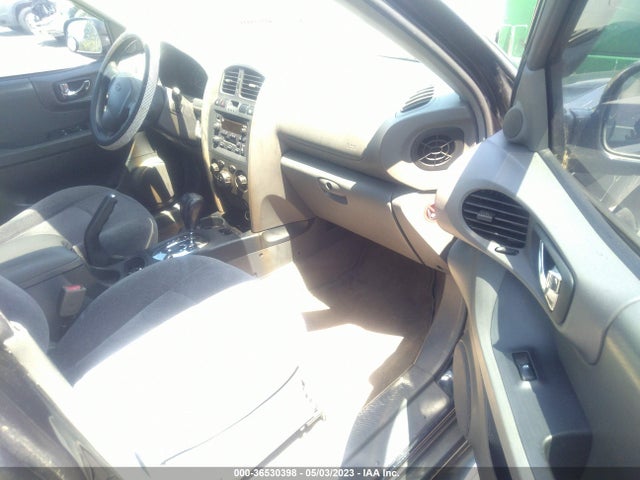 2004 HYUNDAI SANTA FE GLS VIN: KM8SC13D24U641925