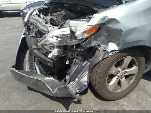 5TDKZ3DC9HS806495 Toyota SIENNA LE