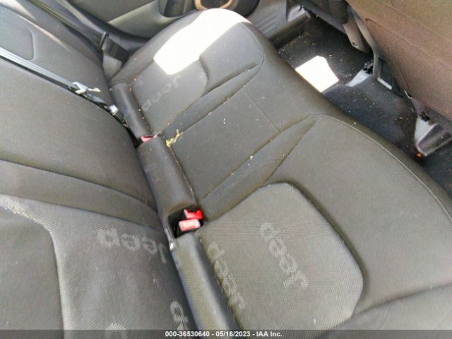 ZACCJAAT0FPB59083 Jeep Renegade Sport