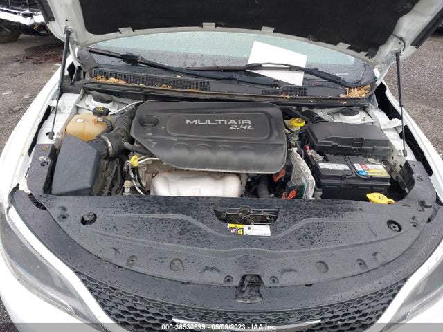 1C3CCCAB9GN149692 Chrysler 200 Limited