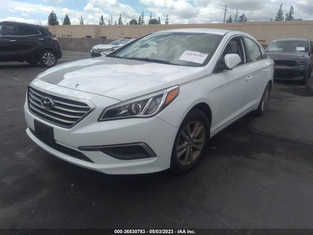 Hyundai SONATA SE 2017 5NPE24AF8HH456403 Image 2