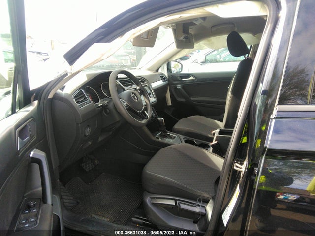 3VV1B7AX3KM175394 Volkswagen TIGUAN S