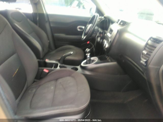 KNDJN2A27F7199419 KIA Soul Base