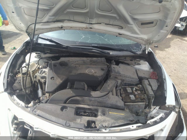 Nissan Altima 2.5 S 2015 1N4AL3AP0FC251543 Image 12