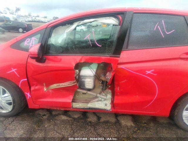 Honda FIT LX 2018 3HGGK5H44JM730796 Image 6