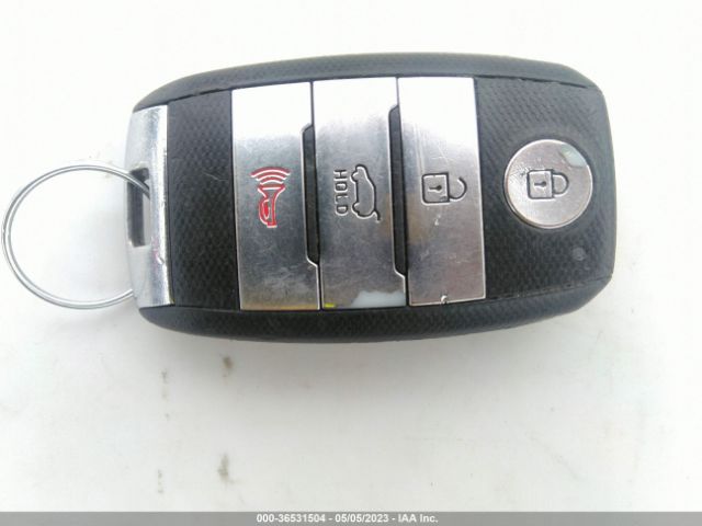 KNDPC3AC9E7578807 KIA Sportage Ex