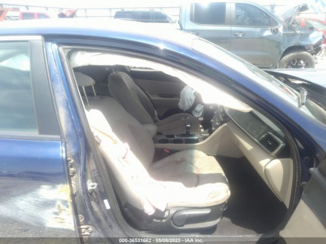5XXGT4L39JG223320 KIA Optima Lx