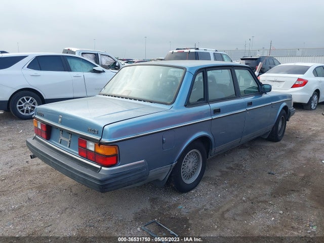 1993 VOLVO 240 VIN: YV1AS8800P1484171