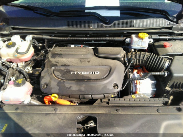 2022 Chrysler Pacifica Hybrid, VIN: 2C4RC1L73NR121082