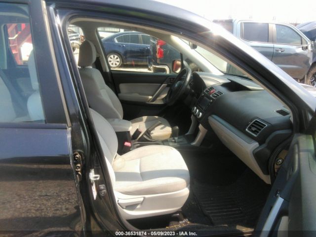 JF2SJABC9GH518799 Subaru Forester 2.5i