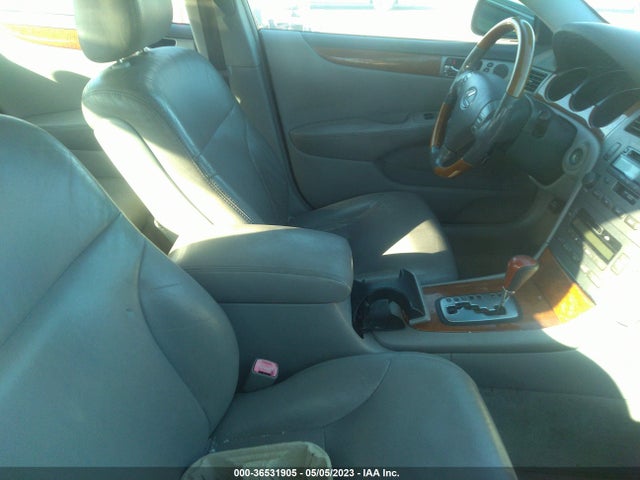 2005 LEXUS ES 330 VIN: JTHBA30G855100649