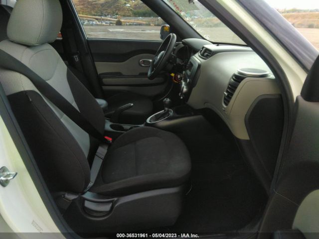 KNDJN2A21G7258904 KIA Soul Base