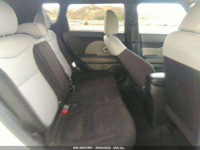 KNDJN2A21G7258904 KIA Soul Base