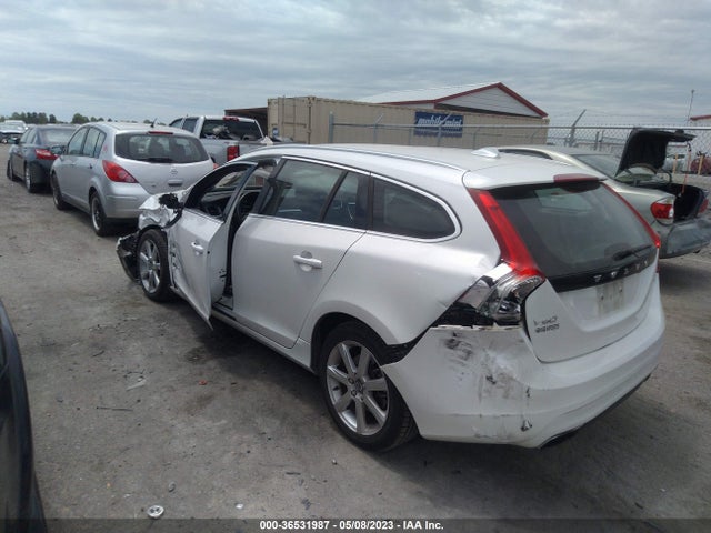 2017 Volvo V60, VIN: YV140MEK2H1372944