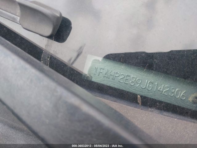 1FAHP2E89JG142306 Ford TAURUS SEL