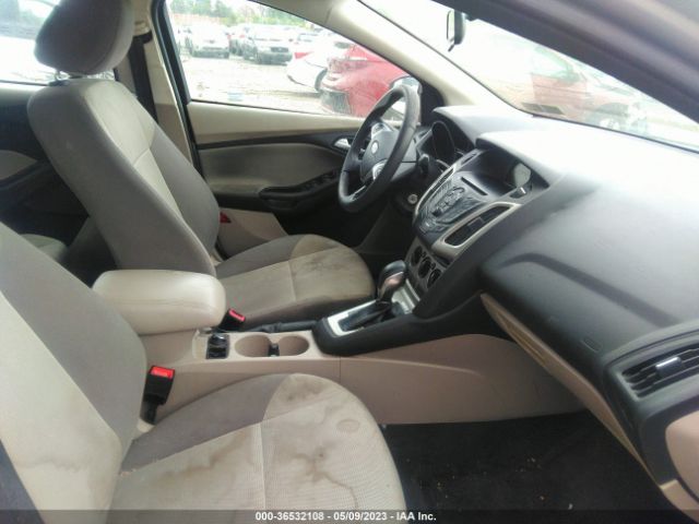 1FADP3F24EL285238 Ford FOCUS SE