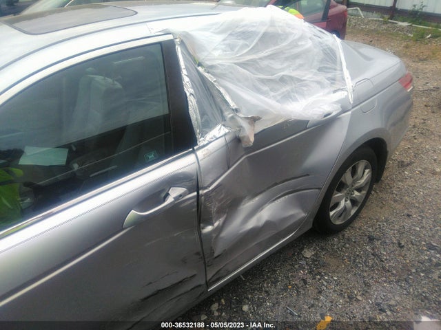 2010 HONDA ACCORD SDN EX-L VIN: 1HGCP2F82AA103080