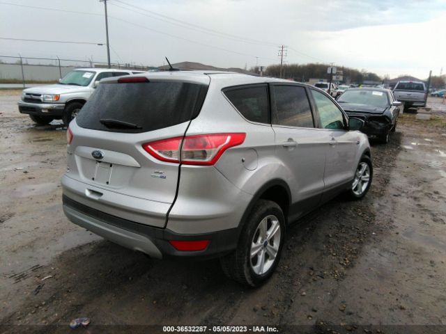 1FMCU9GX0EUE35640 Ford ESCAPE SE
