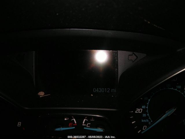 1FMCU9GX0EUE35640 Ford ESCAPE SE