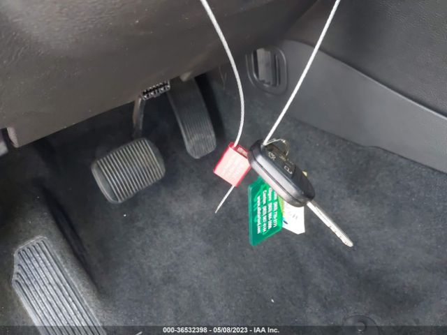 1FAHP2E89JG134738 Ford TAURUS SEL