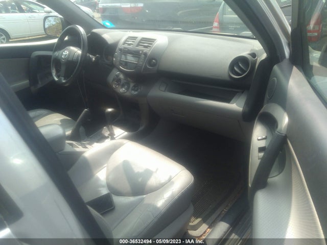 2009 TOYOTA RAV4 LTD VIN: JTMBF31V79D018181