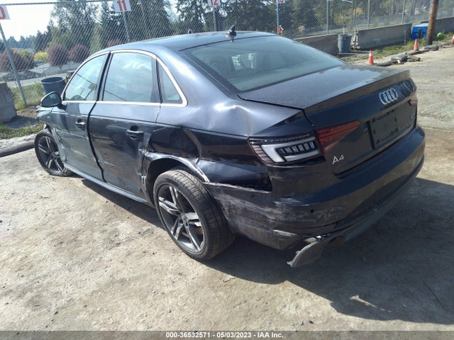 WAUENAF47JN008668 Audi A4 Premium Plus