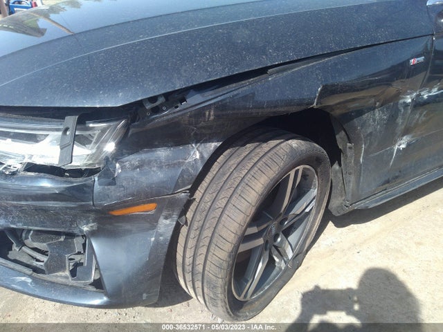 WAUENAF47JN008668 Audi A4 Premium Plus