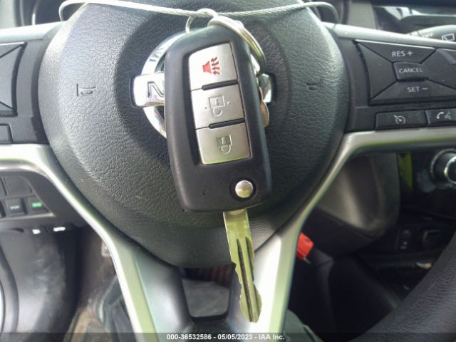KNMAT2MV5HP617765 Nissan ROGUE S