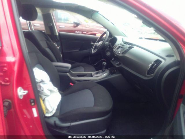 KNDPB3AC8E7549057 KIA Sportage Lx