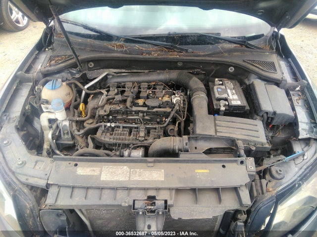 Volkswagen Passat 1.8t S 2015 1VWAT7A39FC072459 Image 10