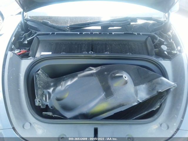 Tesla Model Y Long Range 2023 7SAYGDEE1PA073853 Image 10