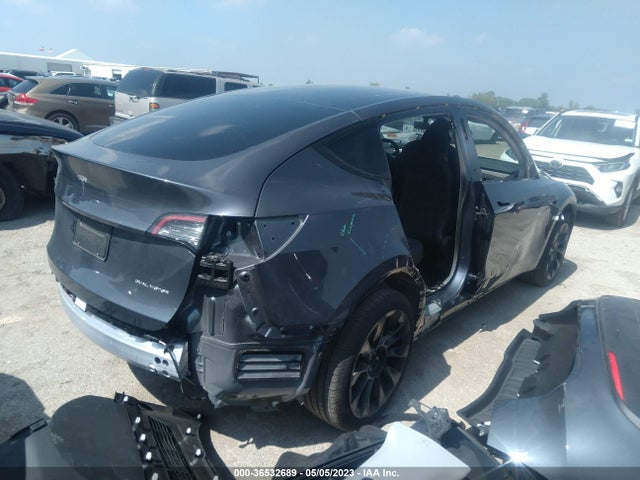 Tesla Model Y Long Range 2023 7SAYGDEE1PA073853 Image 4
