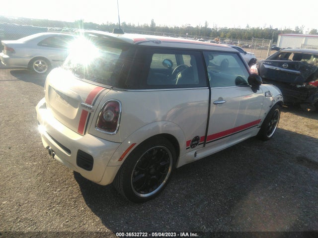 2010 MINI COOPER HARDTOP S VIN: WMWMF7C5XATX44220