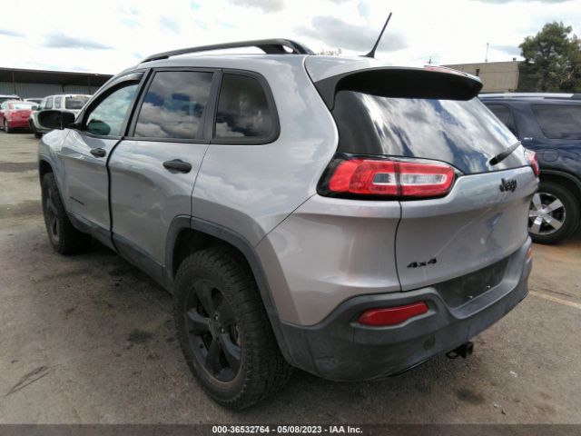 1C4PJMAB0HW605230 Jeep Cherokee Altitude