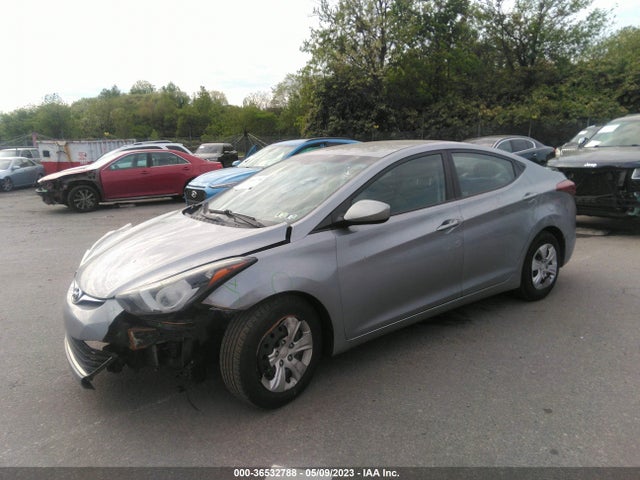 2016 HYUNDAI ELANTRA SE VIN: 5NPDH4AE8GH764946