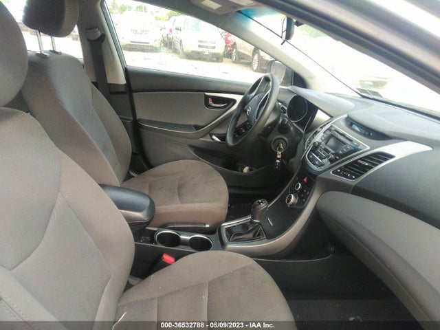 2016 HYUNDAI ELANTRA SE VIN: 5NPDH4AE8GH764946