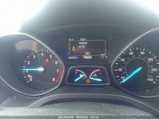 1FMCU9GD4KUB28909 Ford ESCAPE SE
