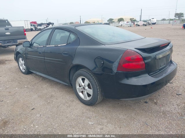 2006 PONTIAC GRAND PRIX VIN: 2G2WP552561128233