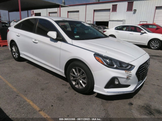 Hyundai SONATA SE 2018 5NPE24AF4JH686476 zdjęcie główne